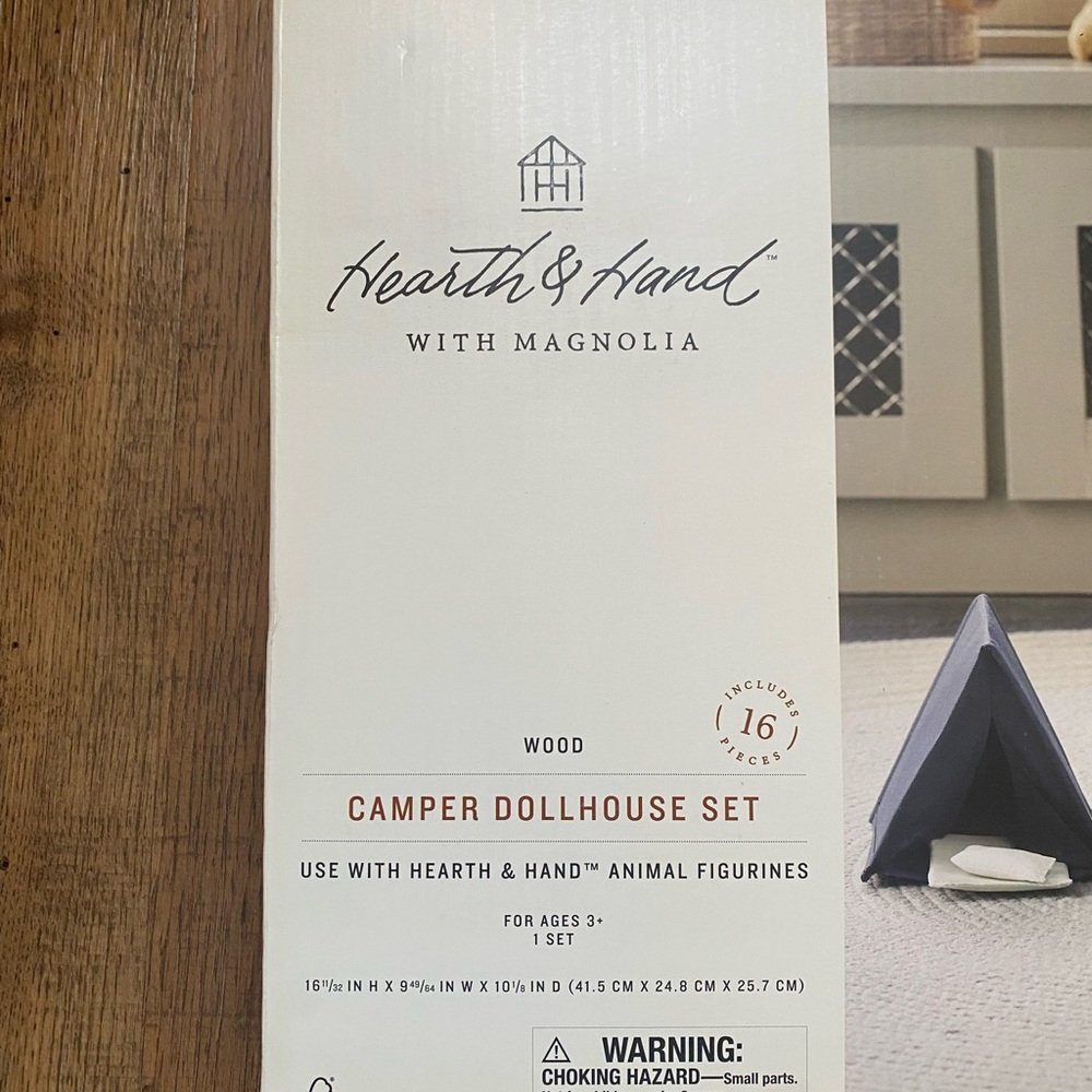 Hearth & Hand Camper Dollhouse Set - Picture 2 of 6
